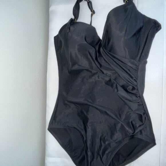Miraclesuit Siren One Piece in Black Size 16 - Picture 5 of 7